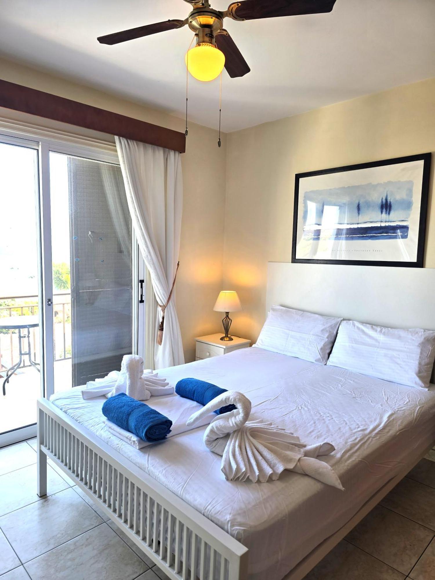 H&O Sunrise Villa In Coral Bay! Экстерьер фото